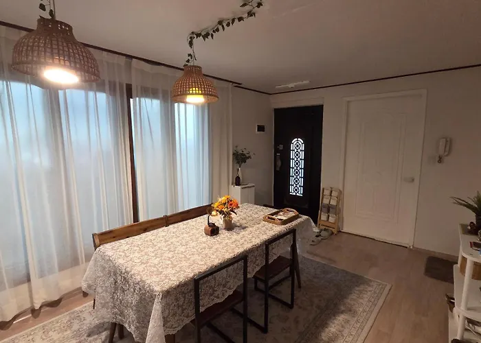 Open 홍대강남20분 3room5bed 최대 8인 장기숙박할인 가족환영 서울특별시