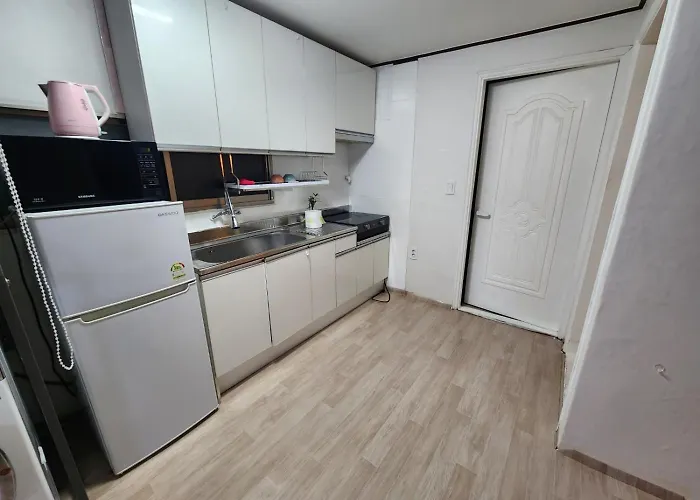 Open 홍대강남20분 3room5bed 최대 8인 장기숙박할인 가족환영 * 서울특별시